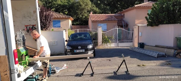 Fabrication de gouttière aluminium sur mesure